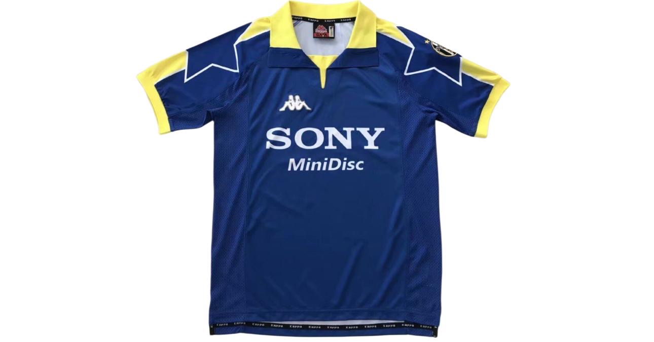 Juventus Away vintage 1997/1998