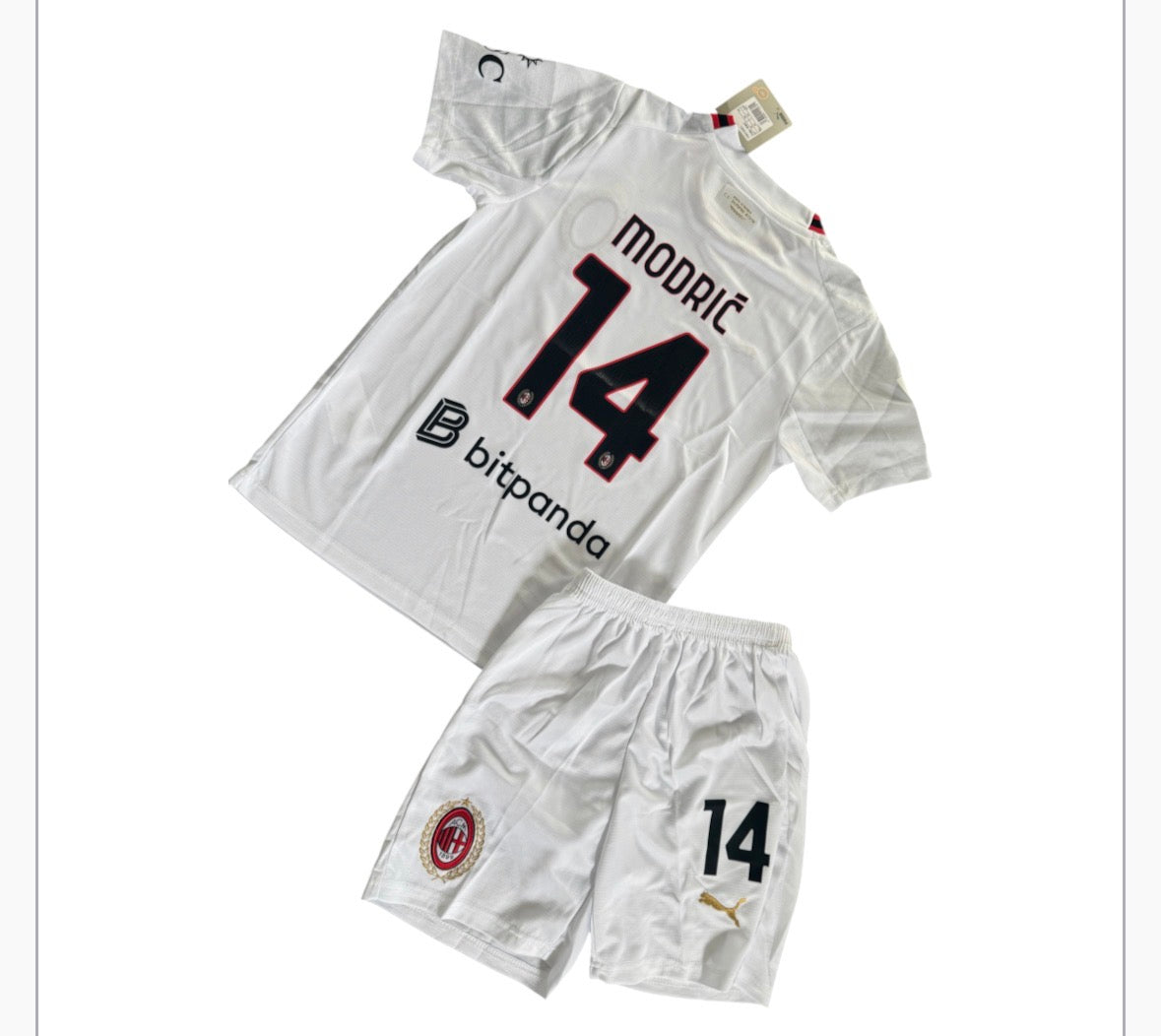 Mini kit bambino Modrić AC Milan 26/27