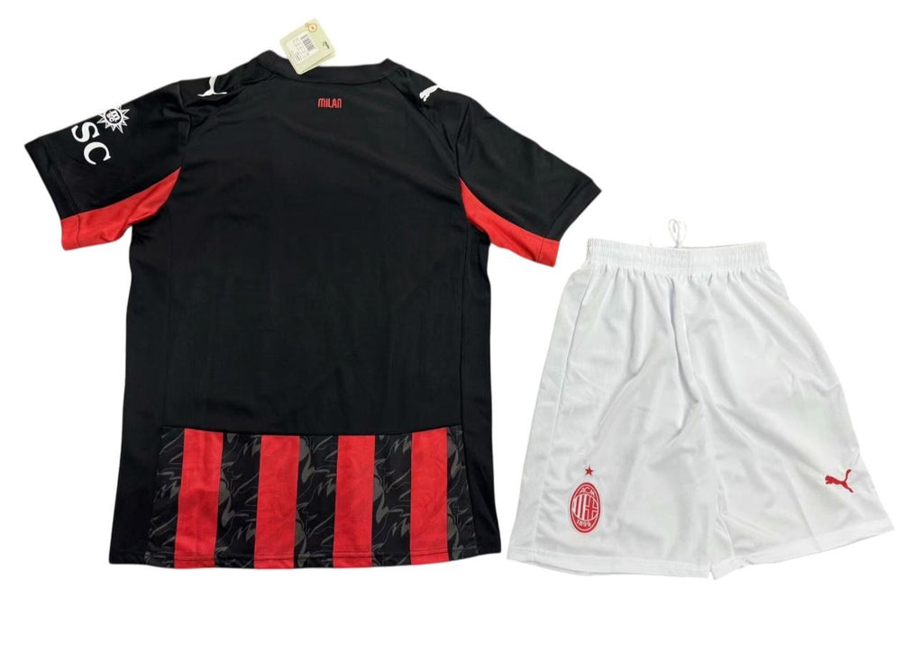 Milan kit Gara Home 2025/26